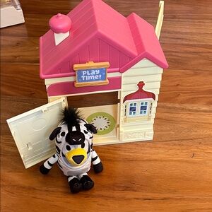 Bluey playhouse toy with secret trap door from attic
